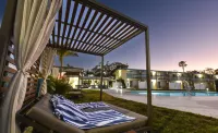 Golden Host Resort Sarasota - Beach