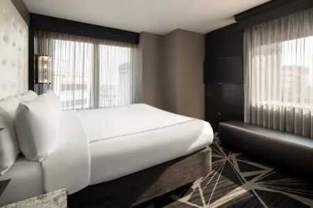 The Clancy, Autograph Collection Отели рядом с достопримечательностью «Парк Хантингтон»