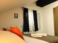 Apartments & Rooms  Sanja Отели в г. Понор