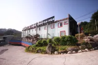 Seongju Star 1 Room 1 Parking Unmanned Hotel