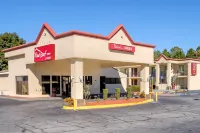 Red Roof Inn Atlanta - Suwanee/Mall of Georgia Hotels in Suwanee