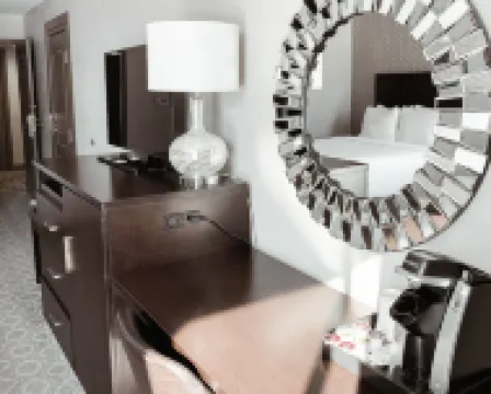 Crowne Plaza CHICAGO SW - BURR RIDGE by IHG