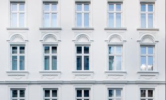 Eric Vokel Boutique Apartments - Copenhagen Suites