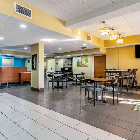 Quality Inn & Suites Southport