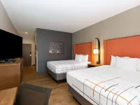La Quinta by Wyndham Altoona des Moines Hotels in Polk County