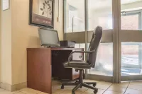 Comfort Suites