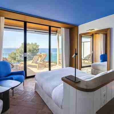 Hôtel Le Bailli de Suffren Rooms