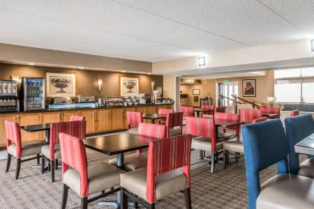 Comfort Inn & Suites Denver Northfield