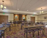 Comfort Inn & Suites Dothan East Hotels in Dothan