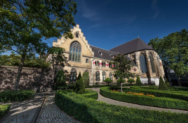 Kruisherenhotel Maastricht - Oostwegel Collection, Member of Design Hotels