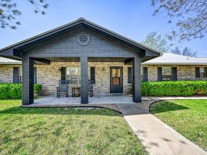 Wow! Exceptional House with Inviting Fire Pit!