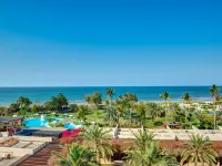 馬斯喀特洲際飯店 Qurum Beach附近的飯店