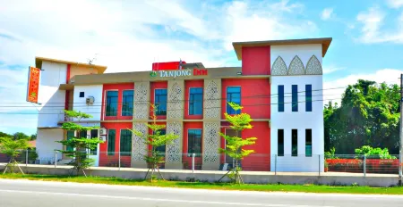 Tanjong Inn Отели в г. Panji