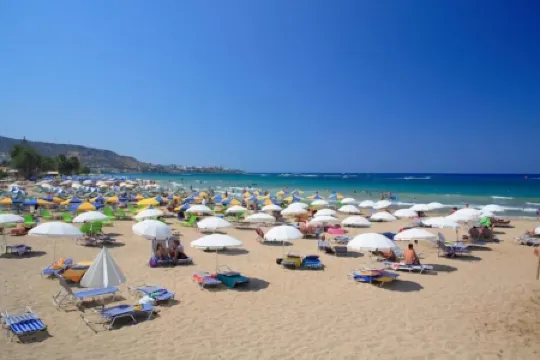 基里亞科斯公寓酒店