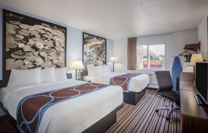 Super 8 by Wyndham Washington