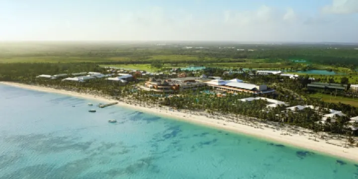 Occidental Arenas Blancas