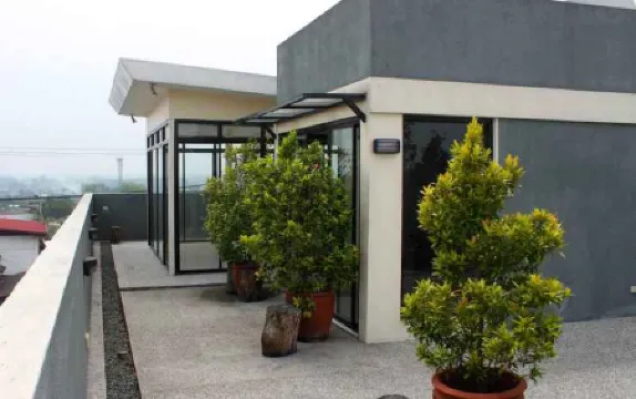 Le Beato Hotel-Style Residences