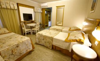 Life Hotel Infinity - Housity