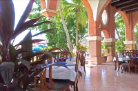 Canadian Resort Huatulco Hotels in Crucecita