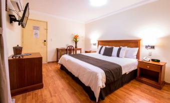 Del Marques Hotel and Suites