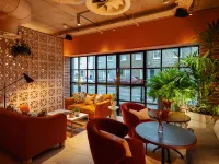 Second Nature Chiswick Отели рядом с достопримечательностью «Чизвик»