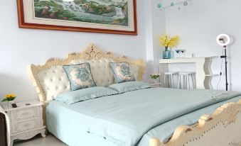 Familiar Scenery Apartment (Yanying Road No. 2)
