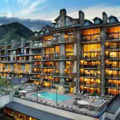 Luxury 1 Bedroom Mountain Vacation Rental, 100 Yards to Gondola in Lionshead Village Hotel Exterior