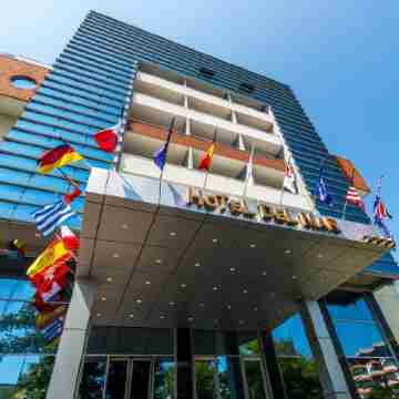 Hotel Del Mar & Conference Center Hotel Exterior