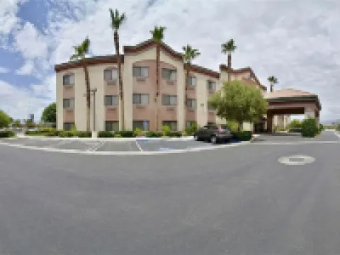 棕櫚沙漠I-10號舒適套房酒店 棕櫚沙漠城酒店