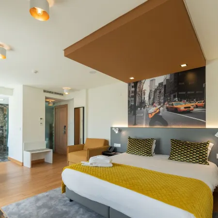 America Diamonds Hotel