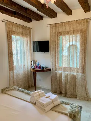 B&B Fortuny