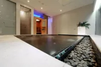 Mode Sathorn Hotel - Romantic