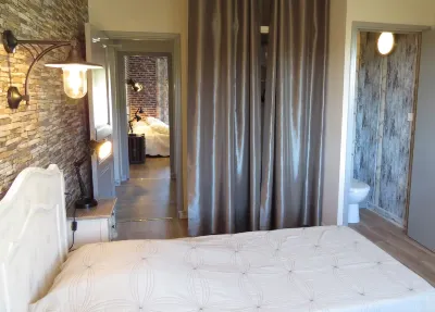 Hôtel les Hauts de Mourèze Hotel di Gignac