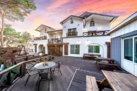 The Gangneung Foret Pension Hotels in Gangneung-si
