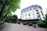Hôtel Quorum Hotels in Sevres