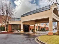 Ramada by Wyndham Gainesville Hoteles en Gainesville