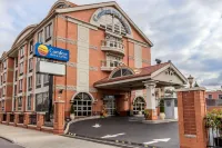 Comfort Inn & Suites LaGuardia Airport Hotels in New York