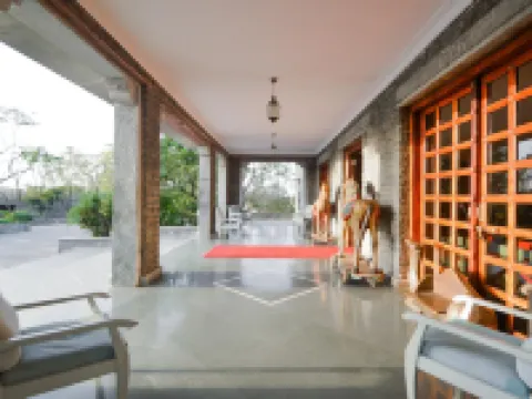 キングズ アボード ラーナクプル パリのホテル