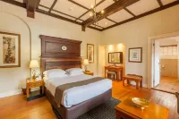 Courtyard Hotel Arcadia