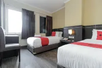 RedDoorz Plus @ Thamrin Hotels in Jakarta