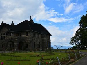 Bandarawela Hotel