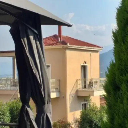 Epavlis Meteora Suites Hotel
