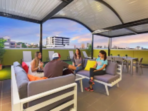 บรีซลอดจ์ - โฮสเทล โรงแรมในบริสเบน