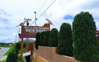Martin Anugrah Hotel & Restaurant Hotel di Pakkat