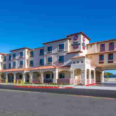 Best Western Plus Temecula Wine Country Hotel & Suites Hotel Exterior