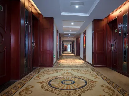 Vienna Hotel (Xiangtan Yisuhe)