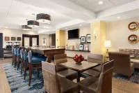 Hampton Inn Kennewick at Southridge - Pet friendly