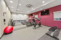 Home2 Suites by Hilton Newark Airport - نادي رياضي