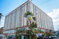 Djeuga Palace Hotel Hotels near American Cultural Centre