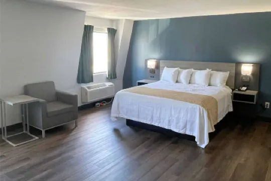 Travelodge by Wyndham Pigeon Forge Dollywood Lane